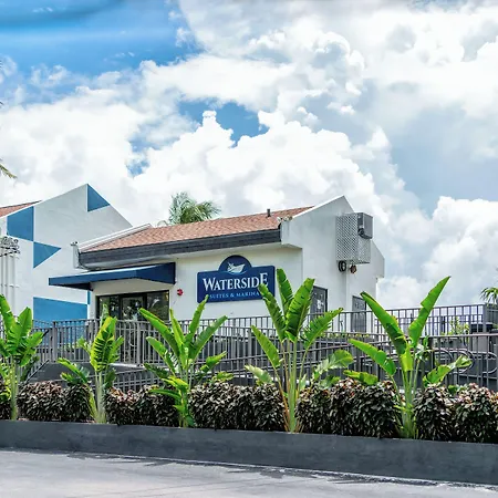 Waterside Suites And Marina-2